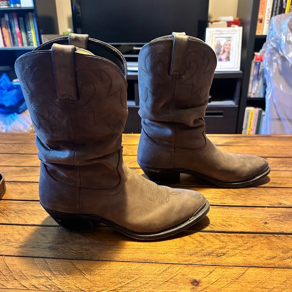 Durango Brown Heeled Boots with Classic Western Style